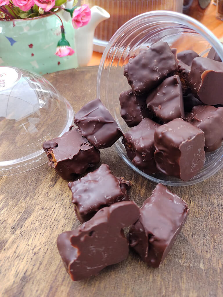Cubos de pão de mel